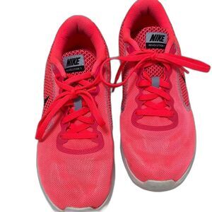 Nike Revolution 3 Women's Athletic Shoes - Pink Size 8.5